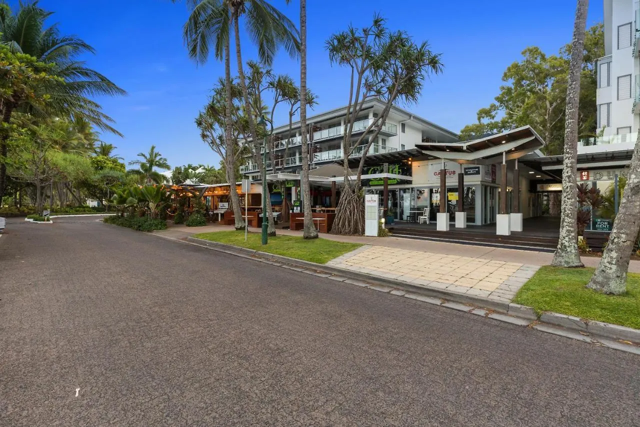 Drift Tropical Apartment Palm Cove Australia